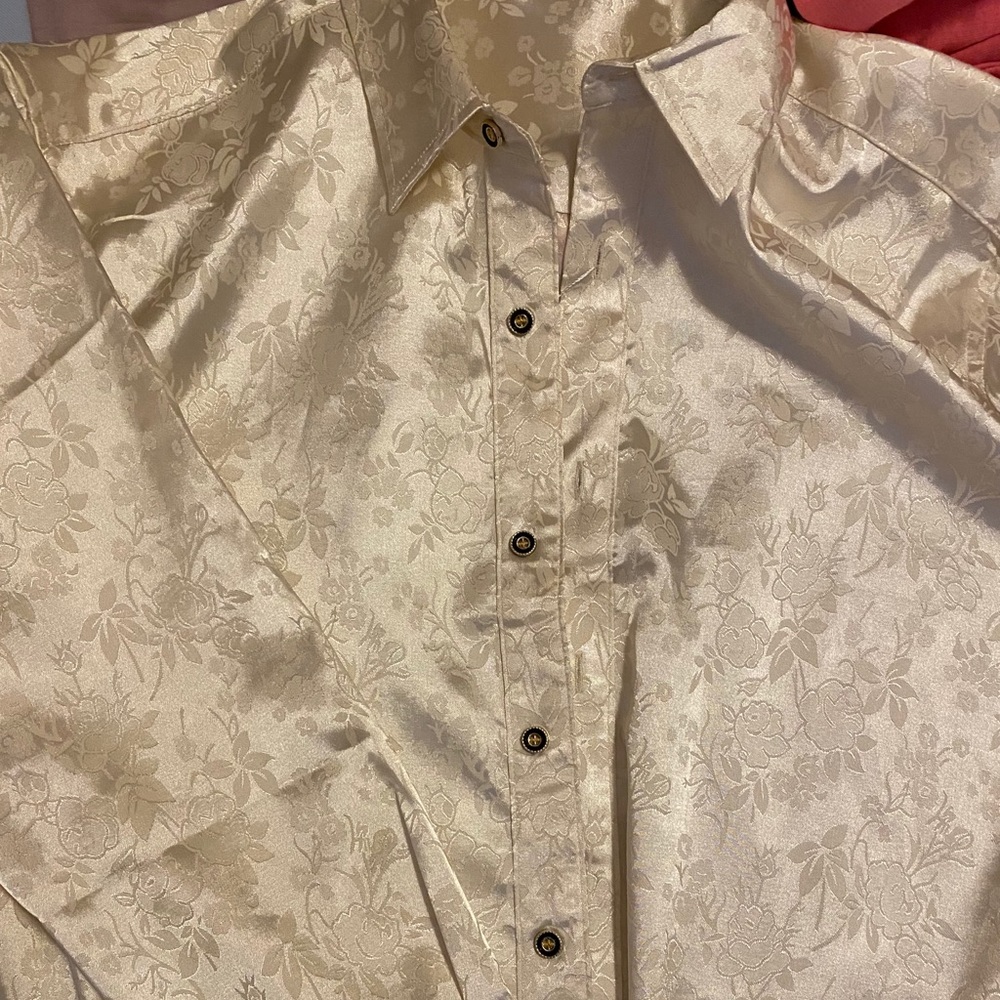 Men’s long sleeve dress shirt